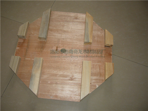 定制化出口木托盤：適應(yīng)多樣化國際運輸?shù)奶魬?zhàn)