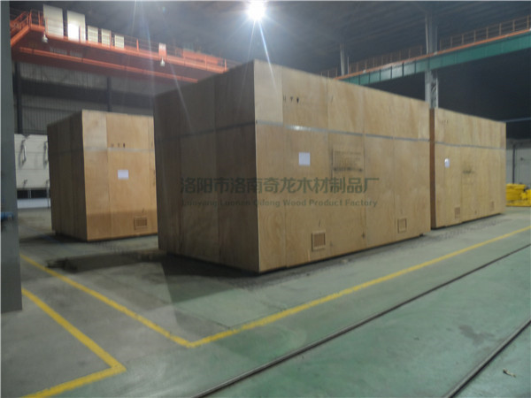 在使用出口木箱時需要注意哪些安全事項和操作規(guī)程？