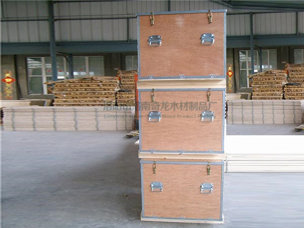 鋼帶木箱的六面組合式結構詳解